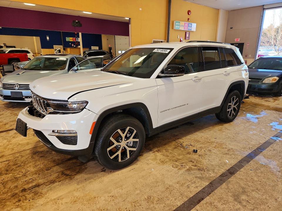 Продажа на аукционе авто 2025 Jeep Grand Cherokee, vin: 1C4RJHBG5S8781504, номер лота: 79218095