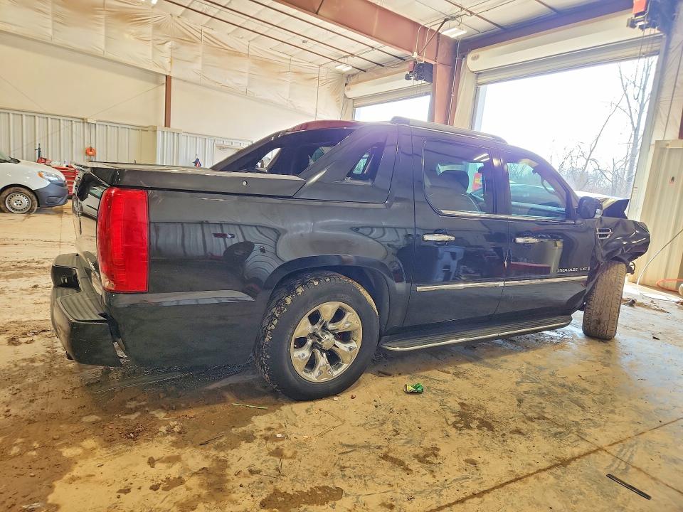 46829706 :رقم المزاد ، 3GYFK62847G190914 vin ، 2007 Cadillac Escalade مزاد بيع