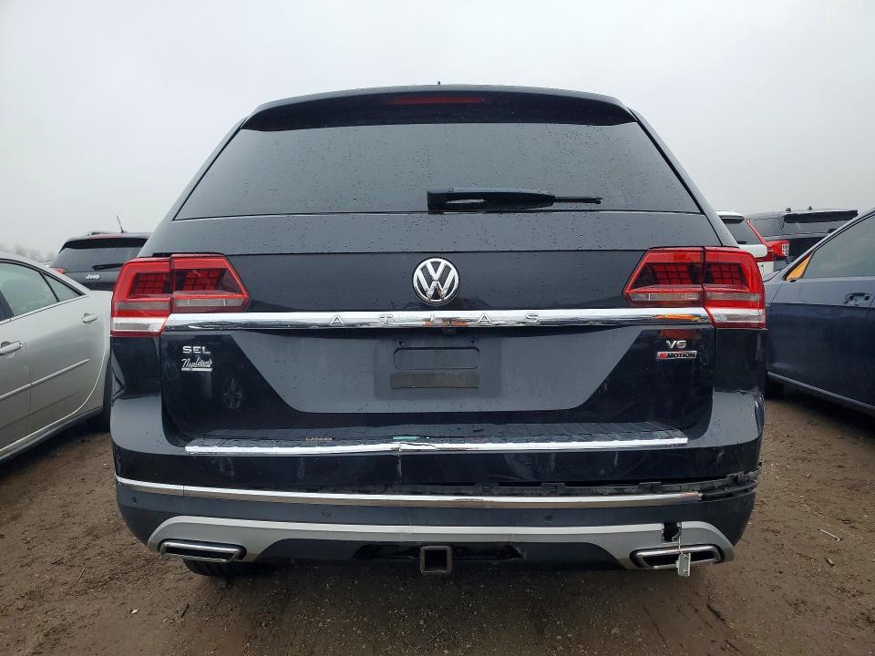 2018 Volkswagen Atlas მანქანა იყიდება აუქციონზე, vin: 1V2NR2CA9JC570220, აუქციონის ნომერი: 79888275