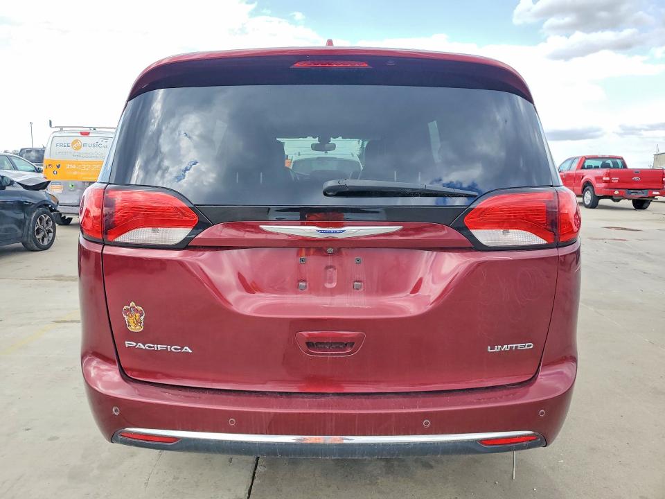41842686 :رقم المزاد ، 2C4RC1GG0JR314486 vin ، 2018 Chrysler Pacifica مزاد بيع