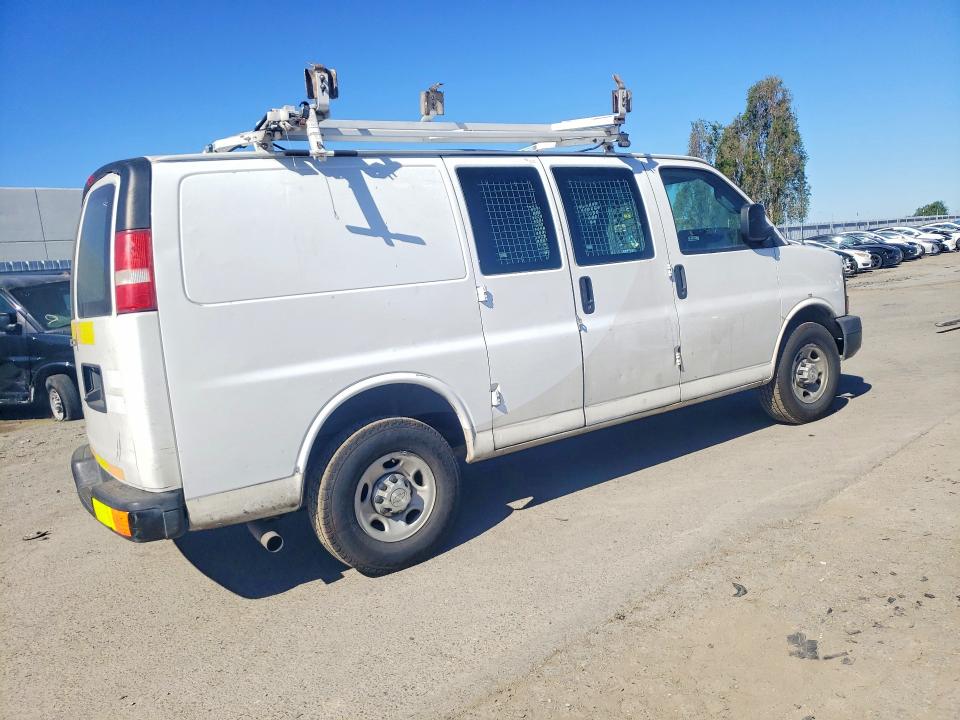 Продажа на аукционе авто 2016 Chev Express G2500, vin: 1GCWGAFF9G1236111, номер лота: 46884476