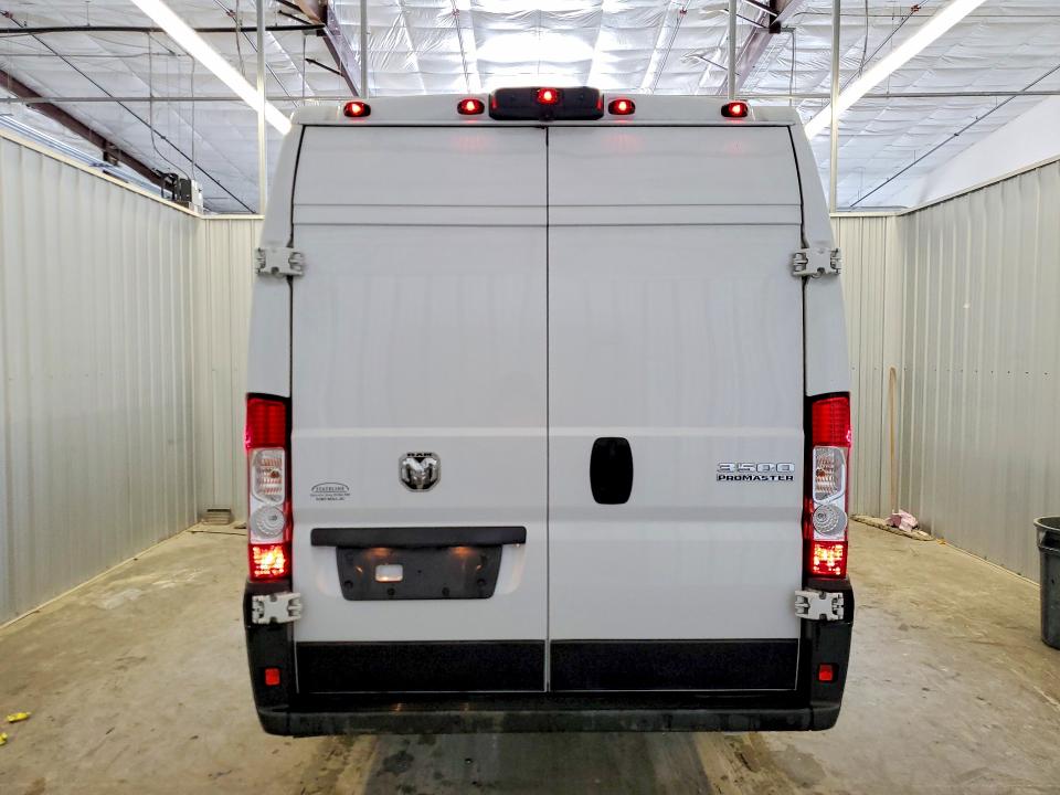 41689586 :رقم المزاد ، 3C6MRVJG0SE510446 vin ، 2025 Ram Promaster 3500 مزاد بيع