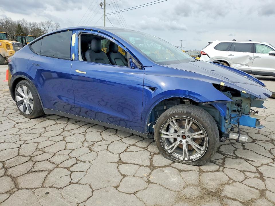 2021 Tesla Model Y მანქანა იყიდება აუქციონზე, vin: 5YJYGAEE8MF146095, აუქციონის ნომერი: 45609506