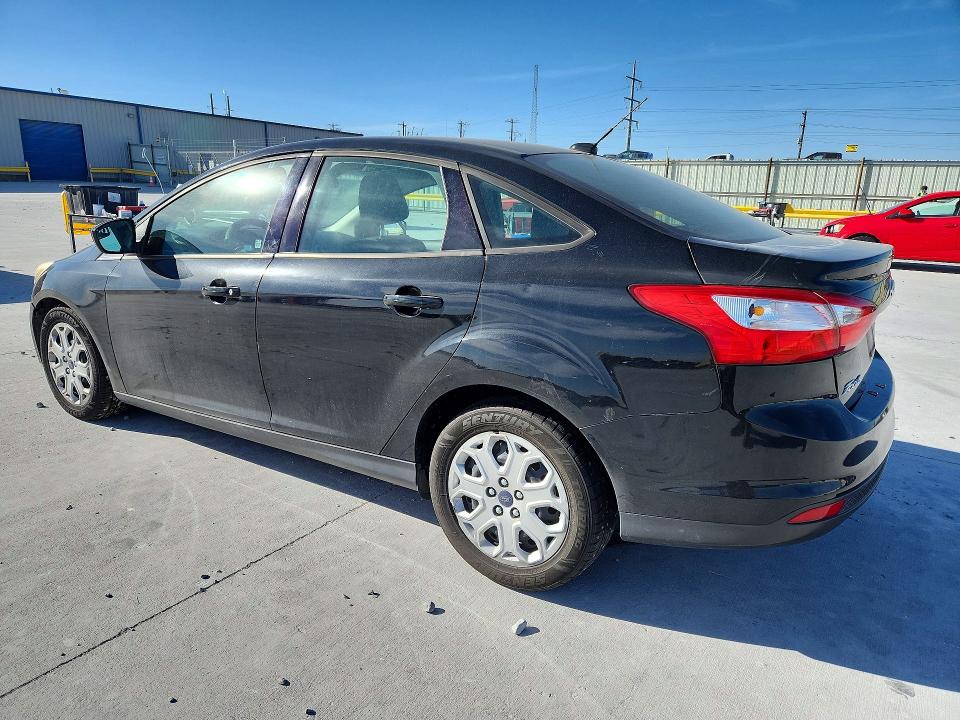 2012 Ford Focus მანქანა იყიდება აუქციონზე, vin: 1FAHP3F25CL381880, აუქციონის ნომერი: 46539696