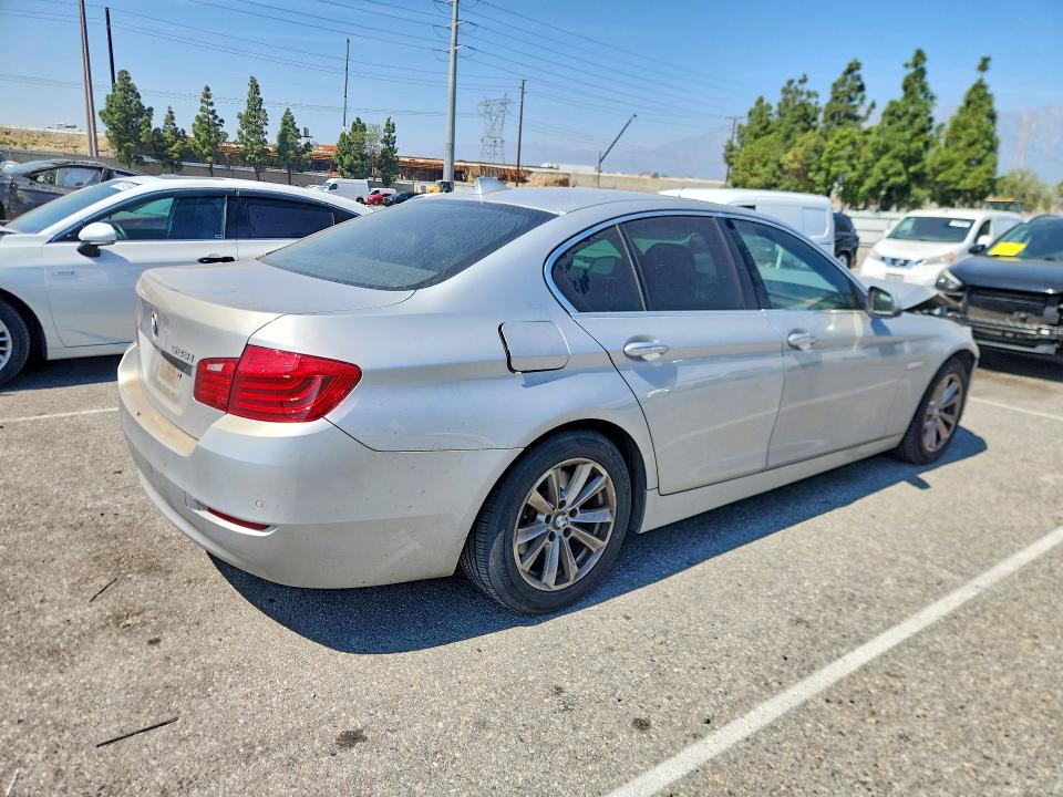 Продажа на аукционе авто 2016 Bmw 528, vin: WBA5A5C5XGG350774, номер лота: 47340256