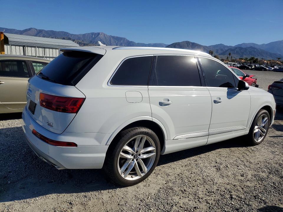 Продажа на аукционе авто 2017 Audi Q7, vin: WA1VAAF72HD044299, номер лота: 79239735
