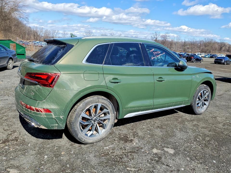 Продажа на аукционе авто 2022 Audi Q5, vin: WA1GABFY4N2029902, номер лота: 41725996