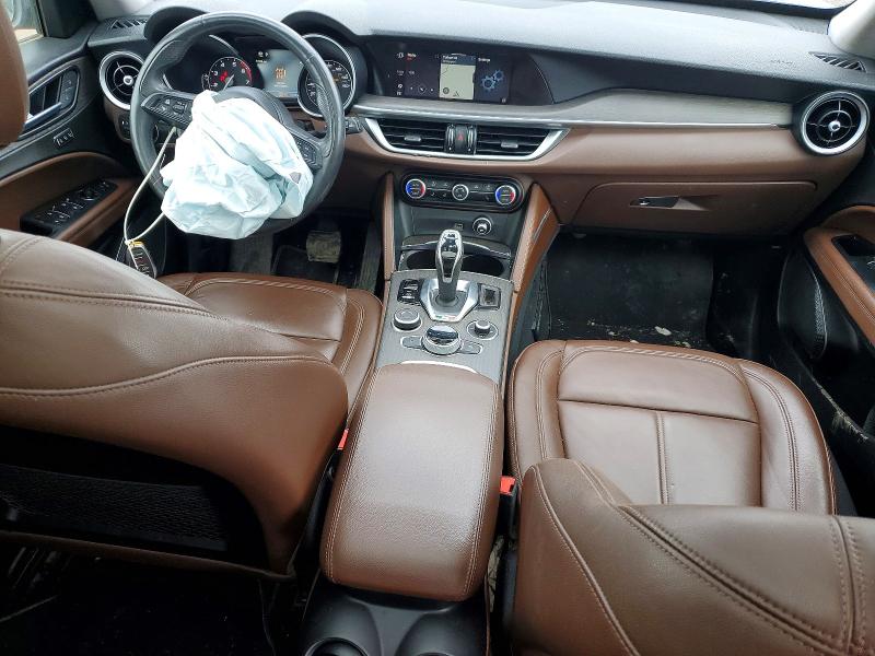 47589816 :رقم المزاد ، ZASPAKBN0M7D09519 vin ، 2021 Alfa Romeo Stelvio مزاد بيع