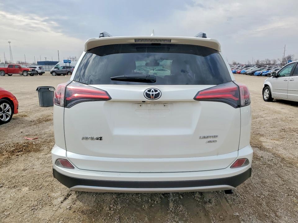 Продаж на аукціоні авто 2018 Toyota Rav4, vin: JTMDFREV3JD227167, номер лоту: 47078306