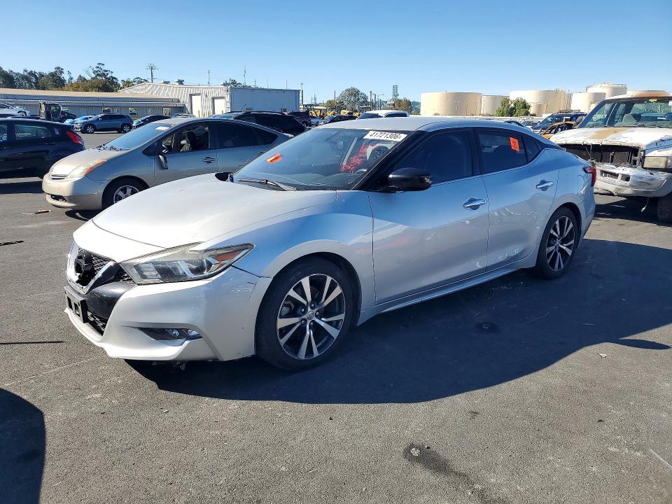 41721306 :رقم المزاد ، 1N4AA6AP1HC422052 vin ، 2017 Nissan Maxima مزاد بيع