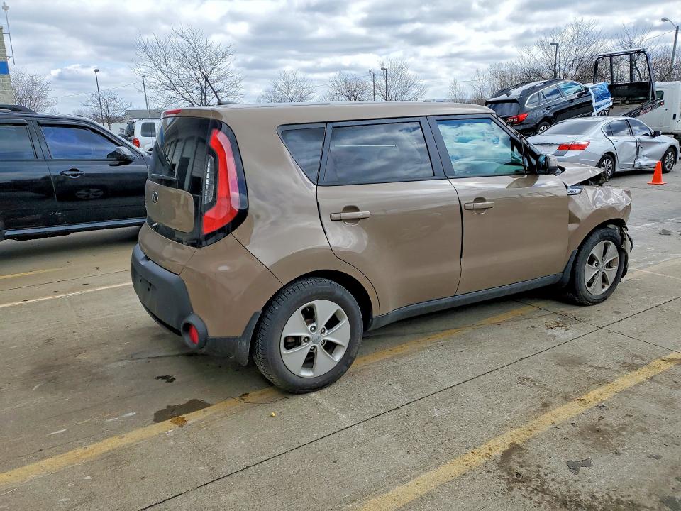 Продажа на аукционе авто 2015 Kia Soul, vin: KNDJN2A29F7121398, номер лота: 46297336