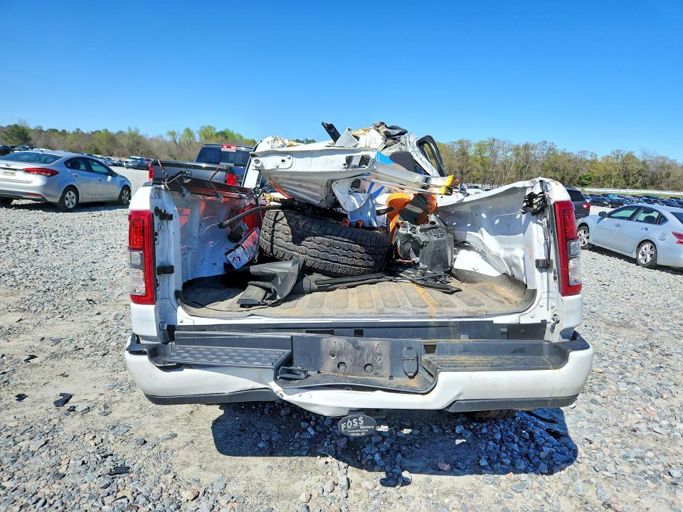 Продажа на аукционе авто 2024 Ram 1500, vin: 1C6RRFCG8RN121598, номер лота: 41694186
