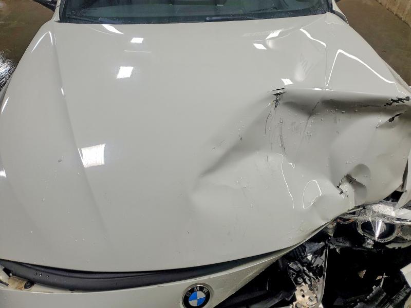 41690546 :رقم المزاد ، WBA3A9C50FF686677 vin ، 2015 Bmw 335 مزاد بيع