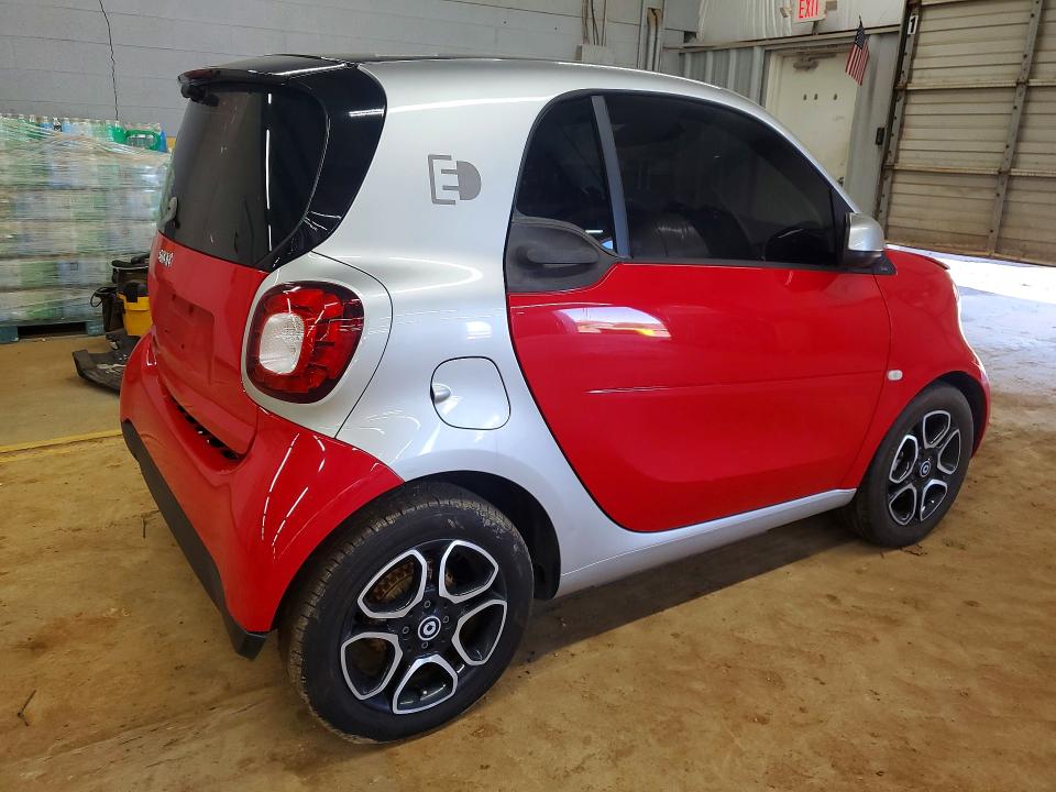 Aukcja sprzedaży 2018 Smart Fortwo, vin: WMEFJ9BA9JK275648, numer aukcji: 41969986