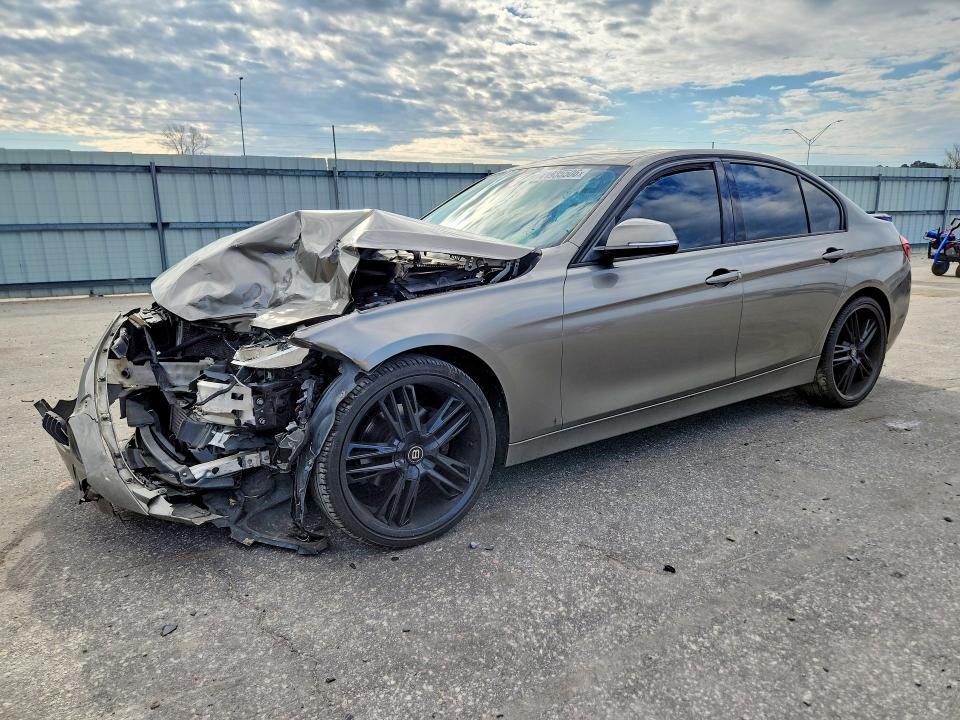 41935506 :رقم المزاد ، WBA8E3G56GNT79216 vin ، 2016 Bmw 328 مزاد بيع