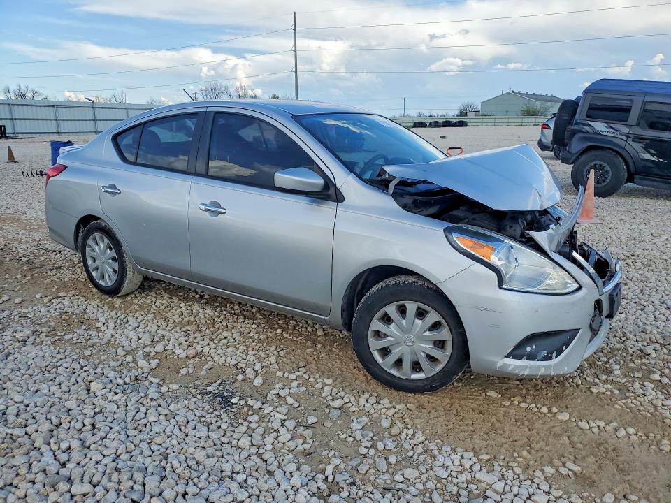 Продаж на аукціоні авто 2018 Nissan Versa, vin: 3N1CN7APXJK443255, номер лоту: 45690786