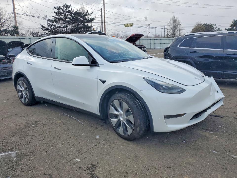 2023 Tesla Model Y მანქანა იყიდება აუქციონზე, vin: 7SAYGDEE3PF666889, აუქციონის ნომერი: 46128646