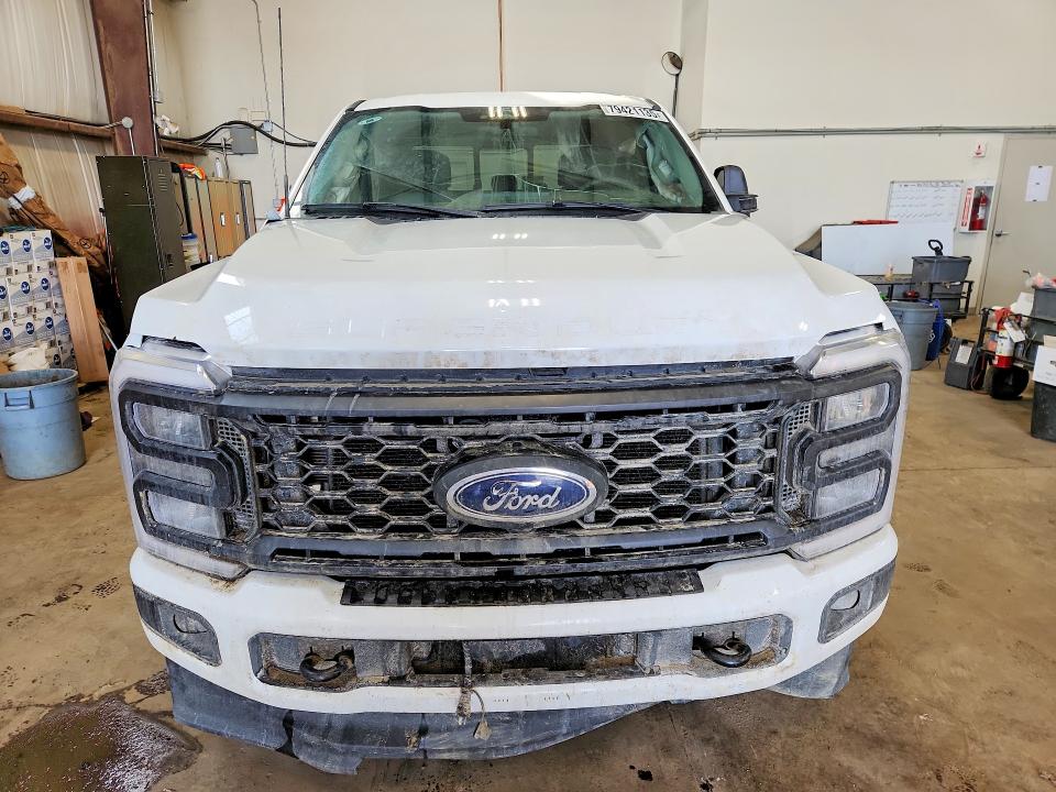 Продаж на аукціоні авто 2024 Ford F350, vin: 1FT8W3BT5REC39408, номер лоту: 79421135