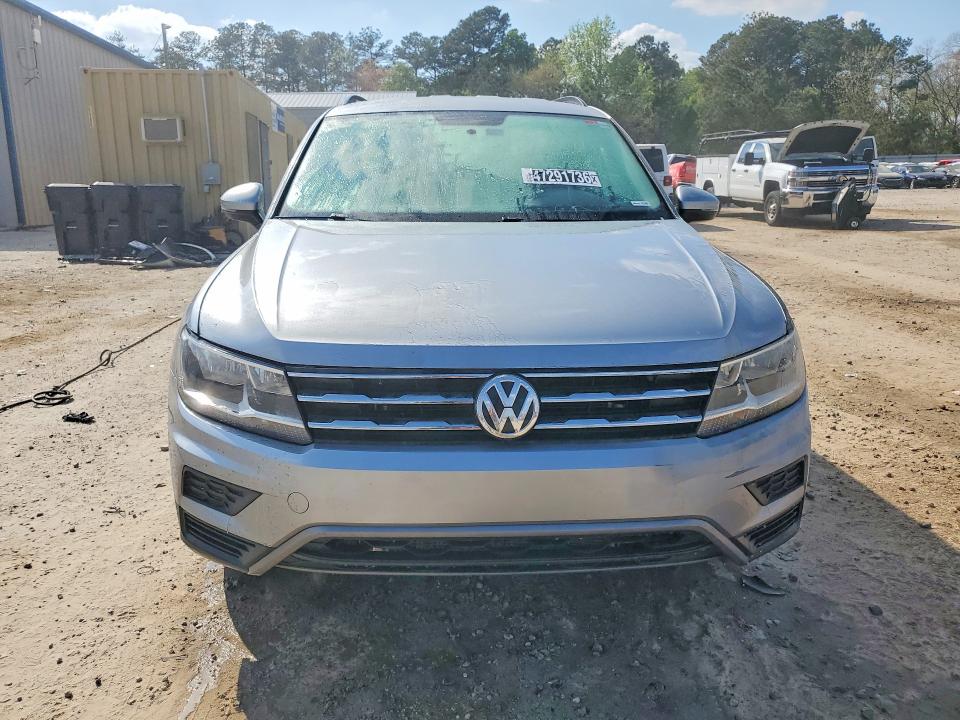47291736 :رقم المزاد ، 3VV1B7AX9LM059005 vin ، 2020 Volkswagen Tiguan مزاد بيع