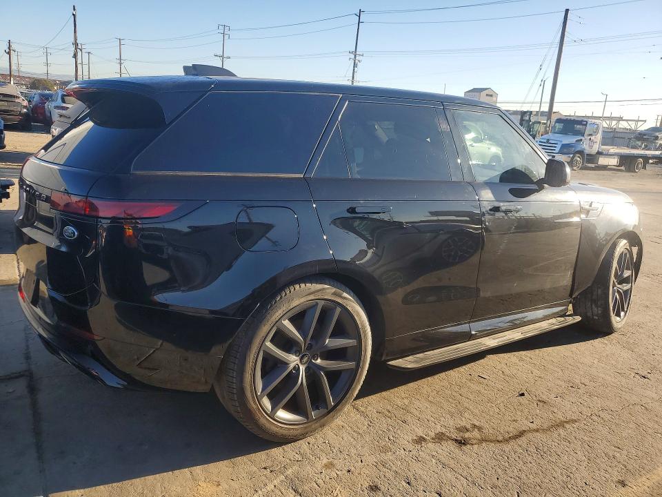 Продаж на аукціоні авто 2023 Land Rover Range Rover Sport, vin: SAL1L9FU9PA124520, номер лоту: 46519116