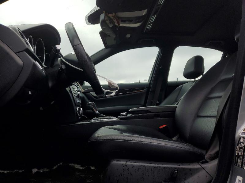 Продажа на аукционе авто 2013 Mercedes-benz C, vin: WDDGF8AB8DA873111, номер лота: 46735556