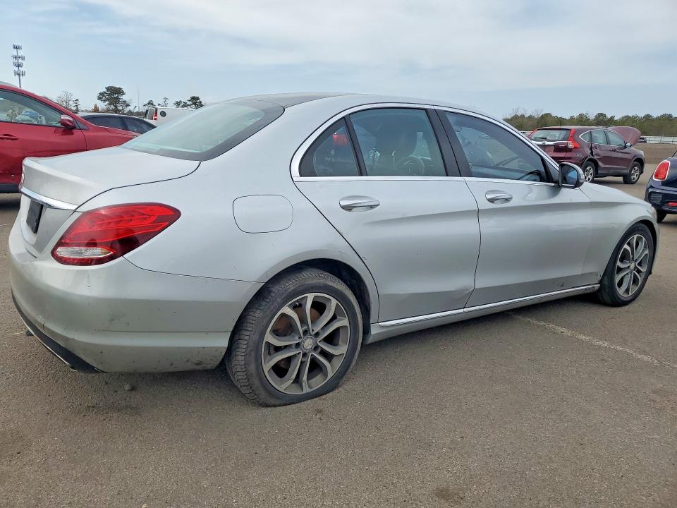 Продажа на аукционе авто 2016 Mercedes-benz C, vin: 55SWF4KB2GU143556, номер лота: 46451386