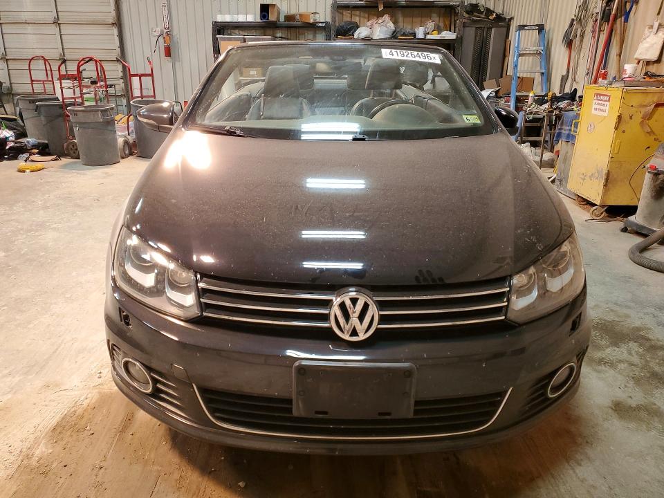 2015 Volkswagen Eos მანქანა იყიდება აუქციონზე, vin: WVWFW8AH5FV002043, აუქციონის ნომერი: 41926496
