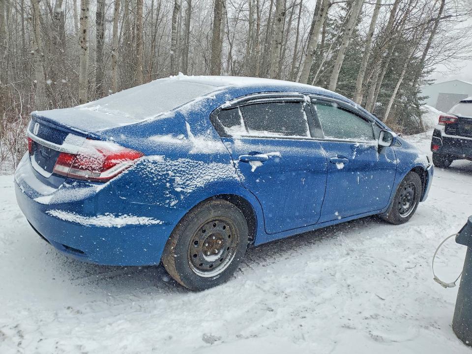 Продажа на аукционе авто 2015 Honda Civic, vin: 2HGFB2F47FH017345, номер лота: 79801175
