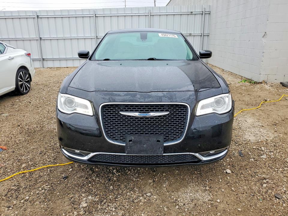 Продажа на аукционе авто 2017 Chrysler 300, vin: 2C3CCARG4HH606908, номер лота: 45621176