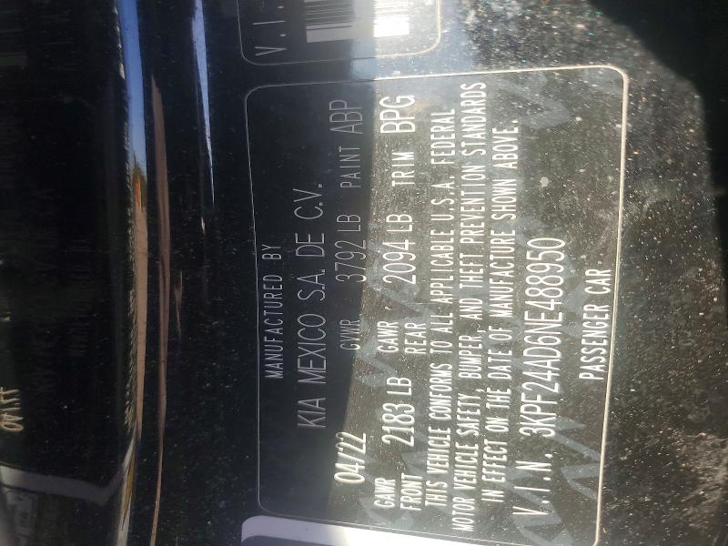 46901646 :رقم المزاد ، 3KPF24AD6NE488950 vin ، 2022 Kia Forte مزاد بيع