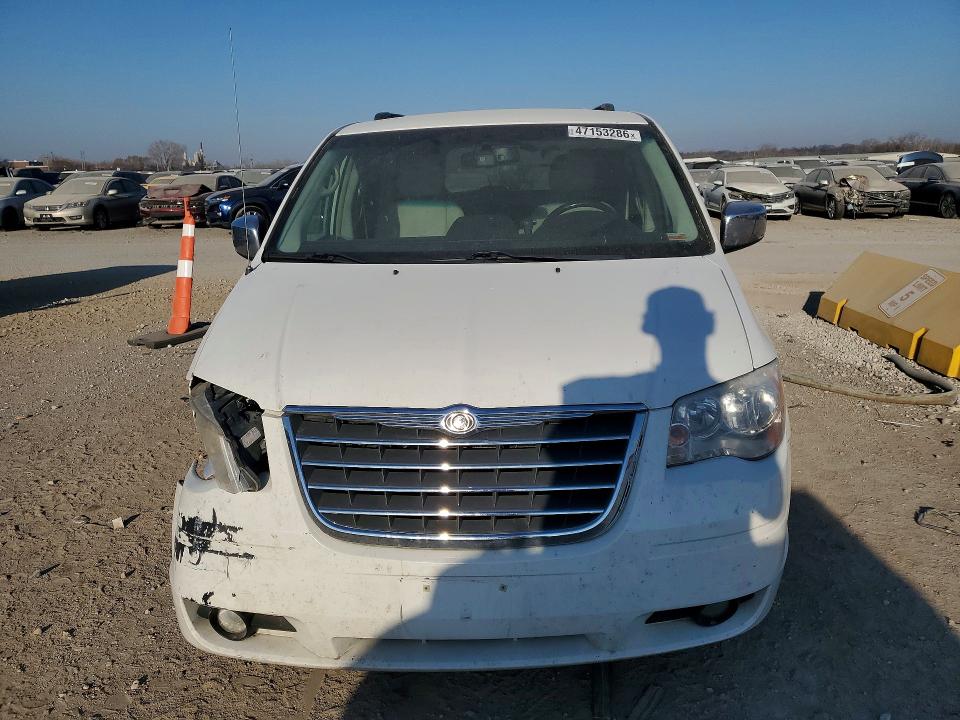 Продаж на аукціоні авто 2010 Chrysler Town & Country, vin: 2A4RR8D11AR399355, номер лоту: 47153286