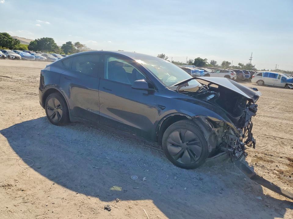 Продажа на аукционе авто 2026 Tesla Model Y, vin: 7SAYGDED6TA472792, номер лота: 46941416