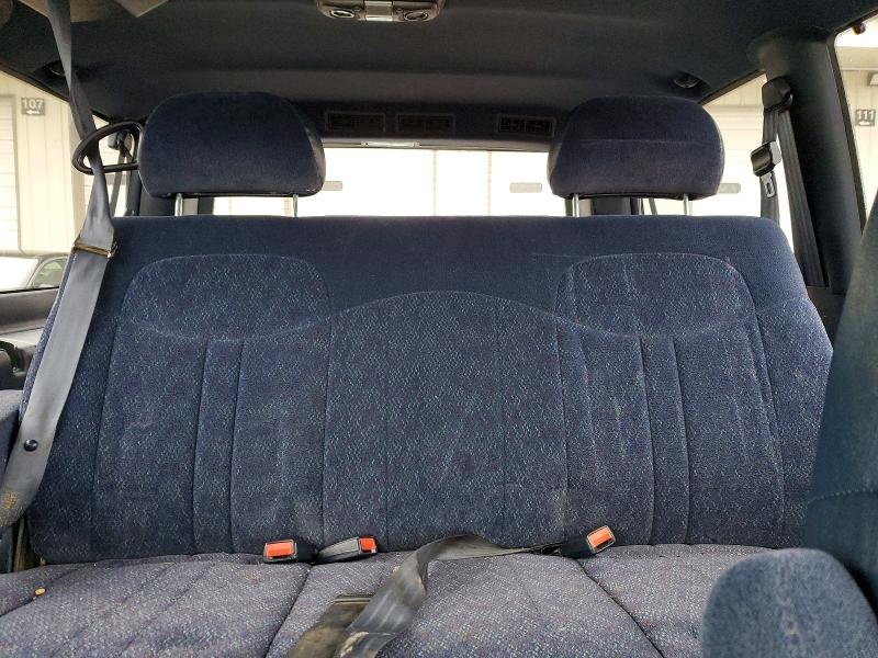 1999 Chevrolet Astro მანქანა იყიდება აუქციონზე, vin: 1GNDM19W6XB154107, აუქციონის ნომერი: 46345756