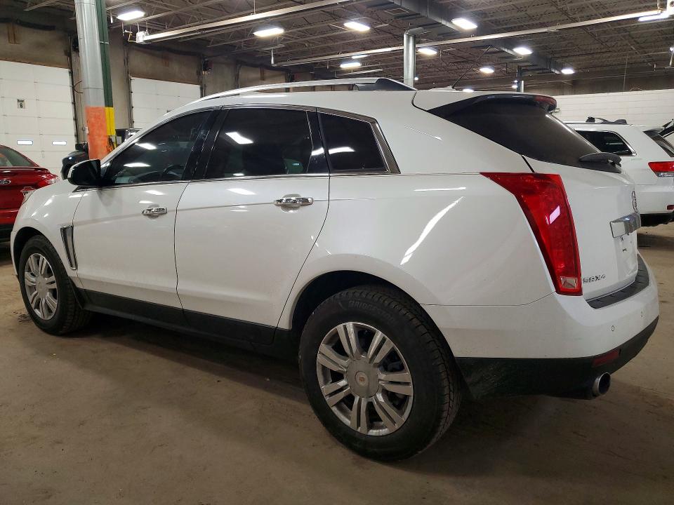 41939986 :رقم المزاد ، 3GYFNEE31FS583704 vin ، 2015 Cadillac Srx مزاد بيع