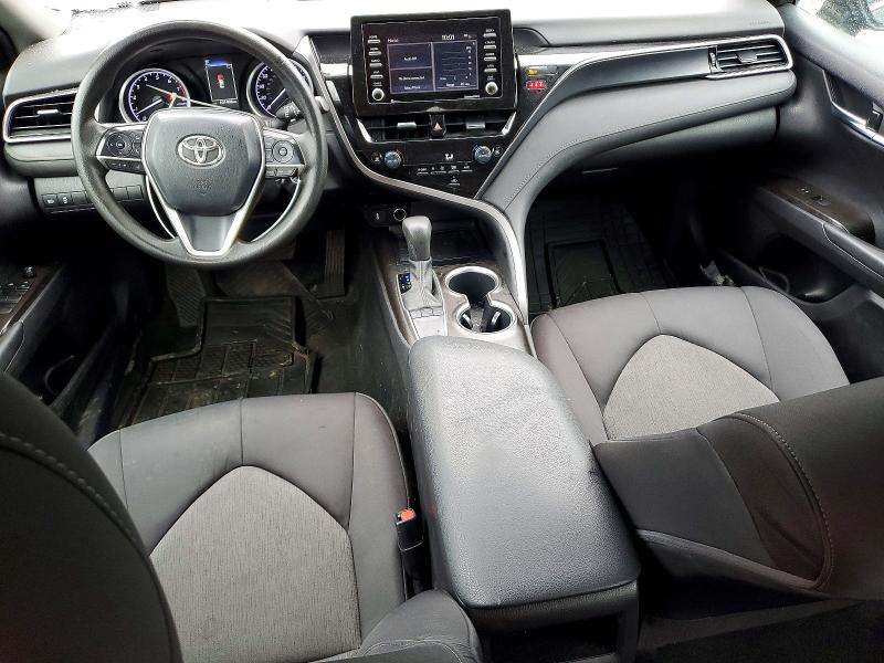 79617335 :رقم المزاد ، 4T1C11AK8NU664347 vin ، 2022 Toyota Camry مزاد بيع