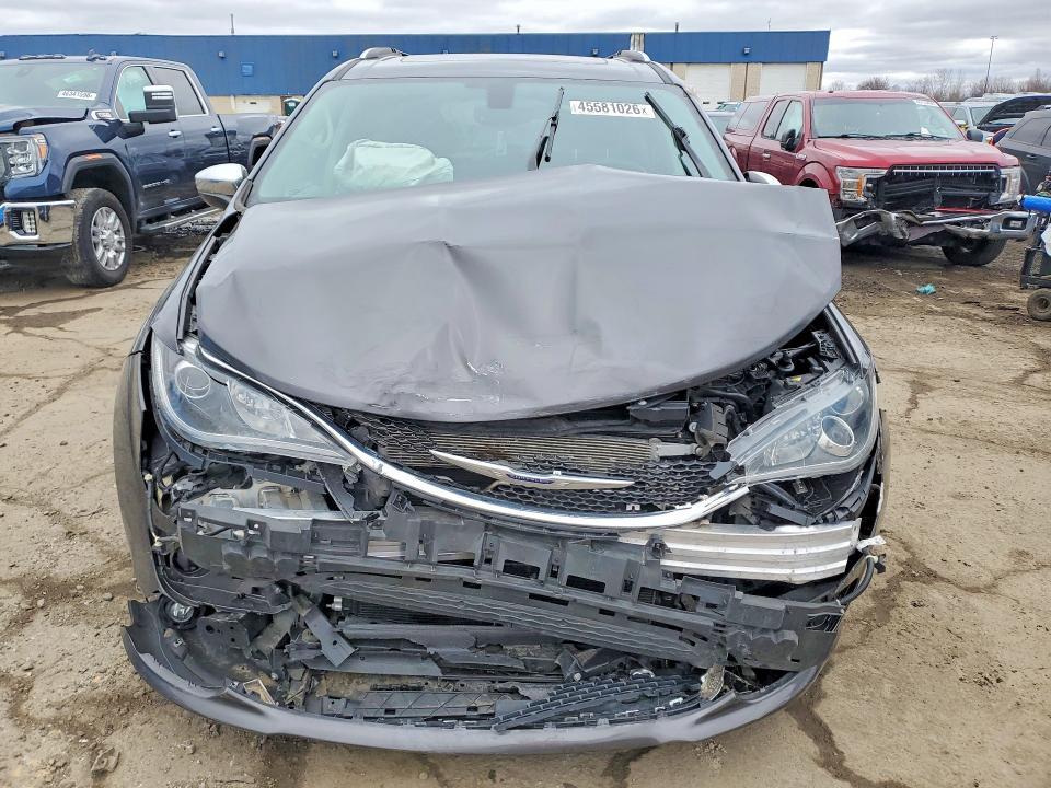 Продажа на аукционе авто 2019 Chrysler Pacifica, vin: 2C4RC1GG3KR703897, номер лота: 45581026