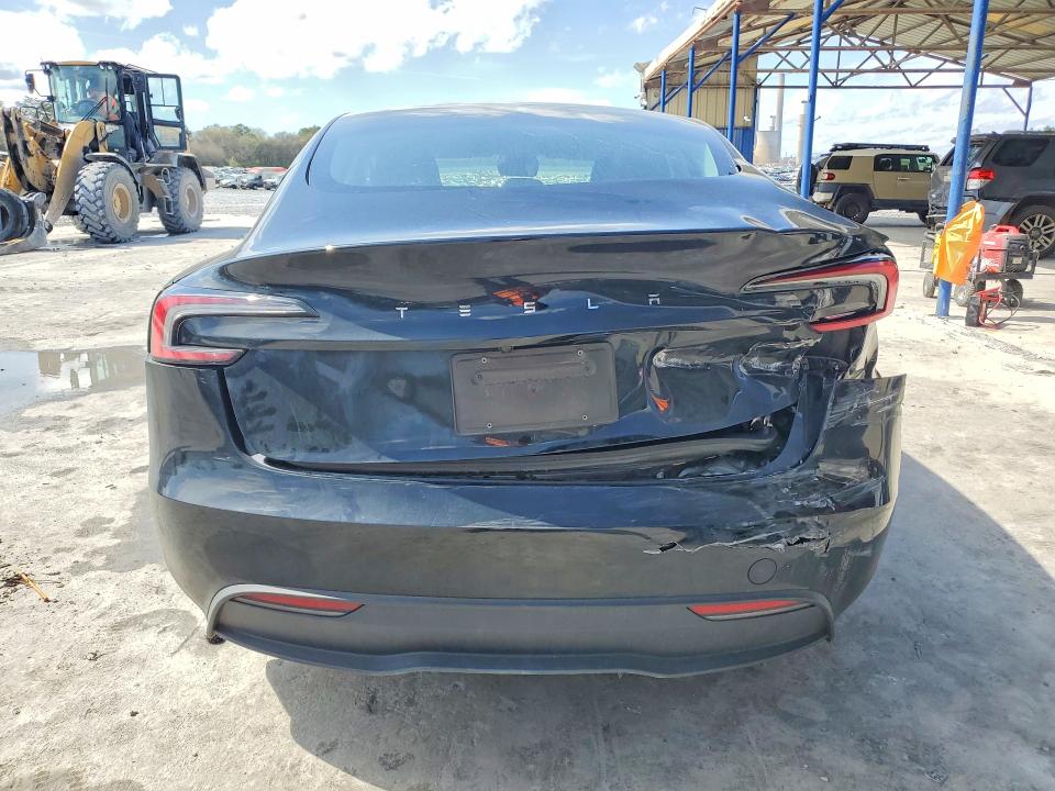 Продажа на аукционе авто 2025 Tesla Model 3, vin: 5YJ3E1EAXSF926092, номер лота: 41926936
