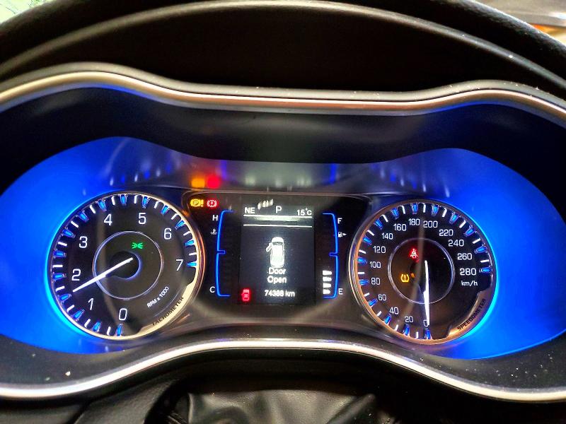 47205186 :رقم المزاد ، 1C3CCCAB3GN140423 vin ، 2016 Chrysler 200 مزاد بيع