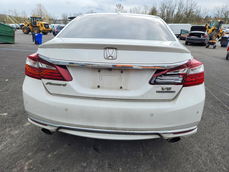 2016 Honda Accord მანქანა იყიდება აუქციონზე, vin: 1HGCR3F92GA030410, აუქციონის ნომერი: 48293506