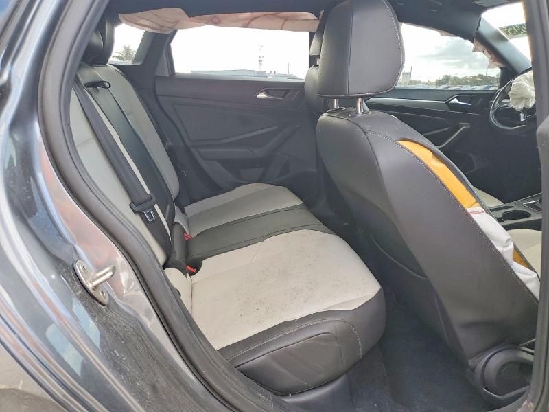 79989245 :رقم المزاد ، 3VWC57BU2KM237190 vin ، 2019 Volkswagen Jetta مزاد بيع