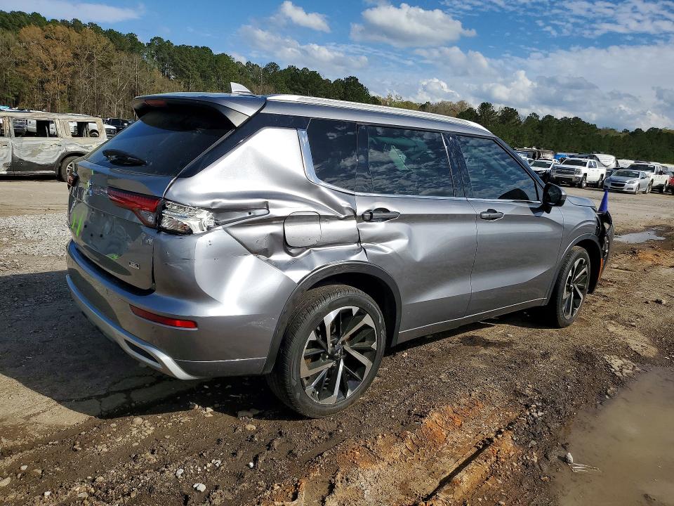 45466356 :رقم المزاد ، JA4J3VA87NZ088555 vin ، 2022 Mitsubishi Outlander مزاد بيع