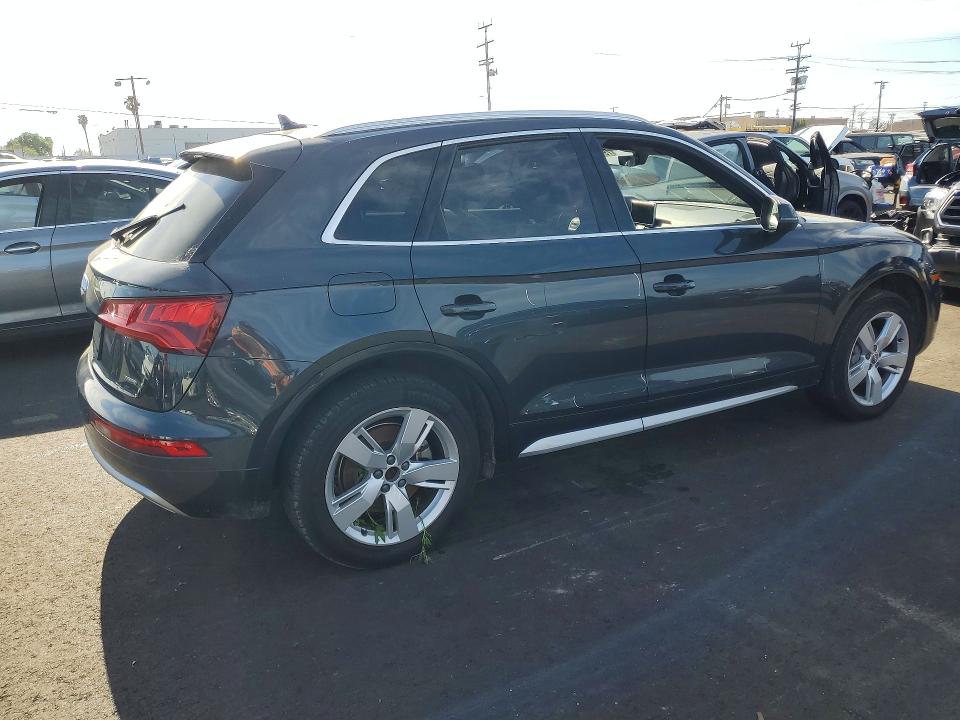 79126515 :رقم المزاد ، WA1BNAFY0K2045485 vin ، 2019 Audi Q5 مزاد بيع
