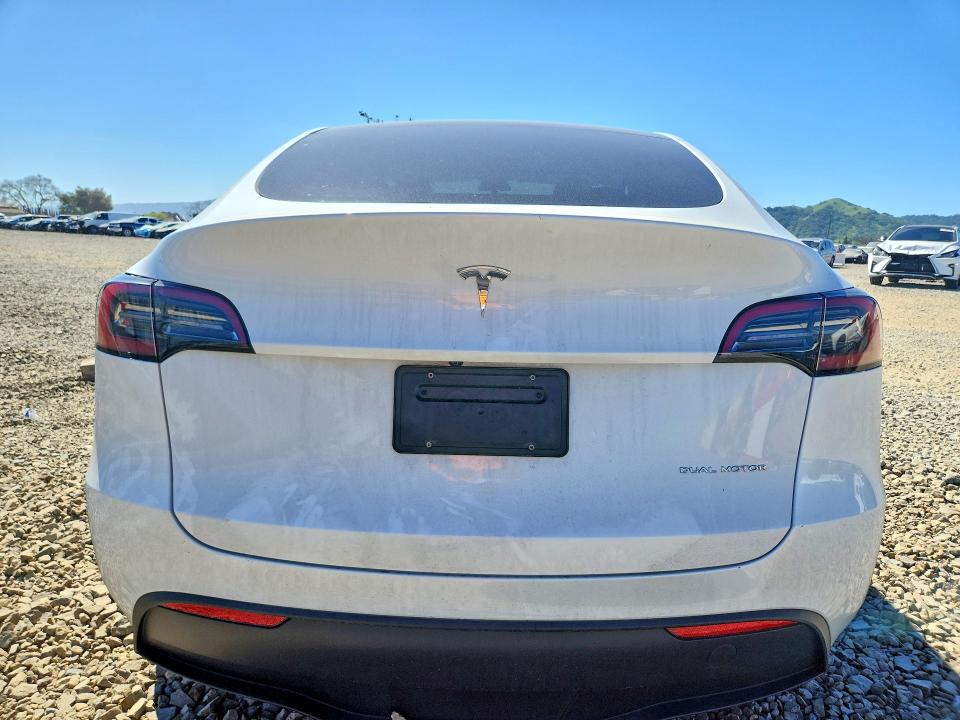 Продаж на аукціоні авто 2023 Tesla Model Y, vin: 7SAYGDEE7PF634530, номер лоту: 79767285