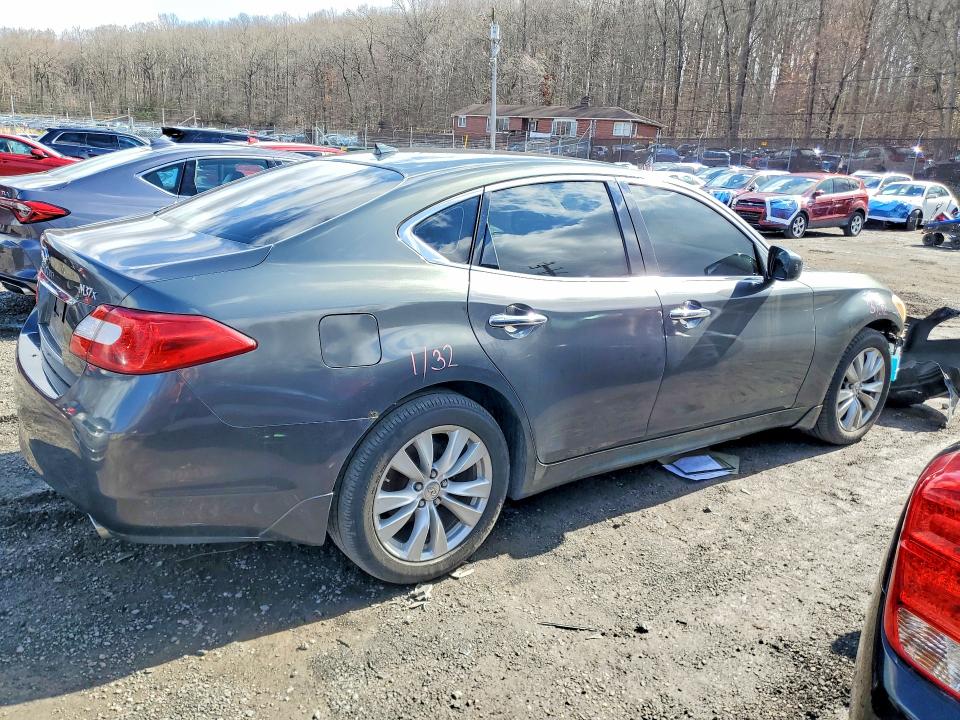 46094626 :رقم المزاد ، JN1BY1AR2BM375035 vin ، 2011 Infiniti M37 مزاد بيع