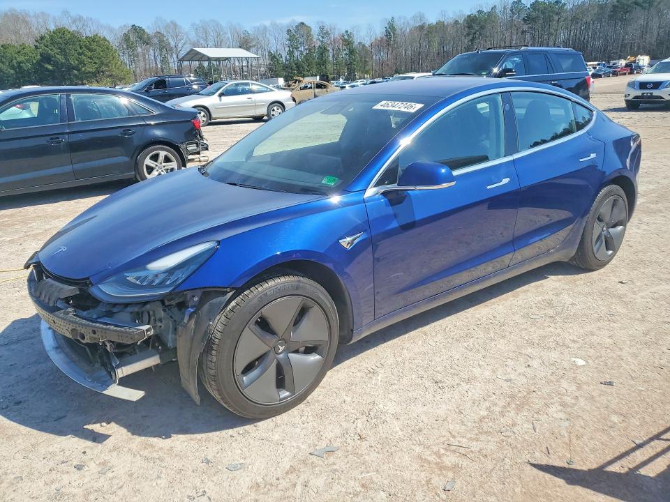 Продажа на аукционе авто 2018 Tesla Model 3, vin: 5YJ3E1EA6JF022951, номер лота: 46347246
