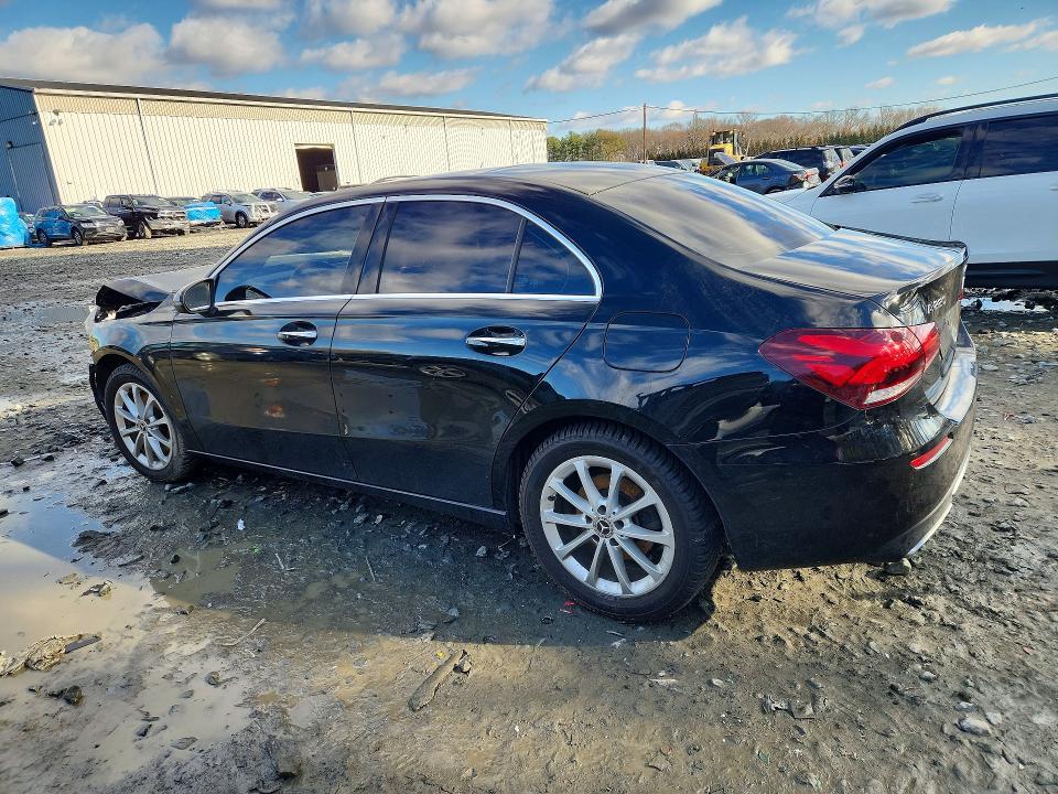 Продажа на аукционе авто 2020 Mercedes-benz A, vin: W1K3G4FB4LW043742, номер лота: 45947136