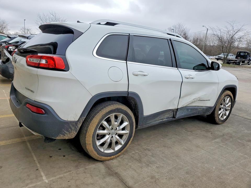 79227145 :رقم المزاد ، 1C4PJMDS7FW575863 vin ، 2015 Jeep Cherokee مزاد بيع