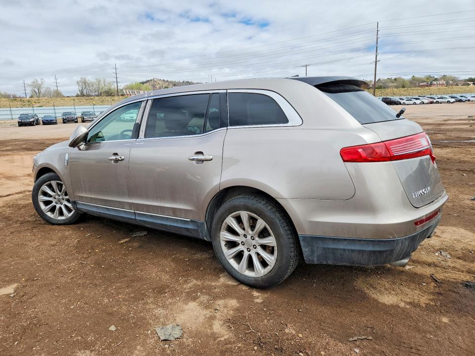 47254256 :رقم المزاد ، 2LMHJ5AT2JBL02167 vin ، 2018 Lincoln Mkt مزاد بيع