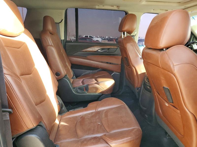45653016 :رقم المزاد ، 1GYS4SKJ9FR547099 vin ، 2015 Cadillac Escalade مزاد بيع