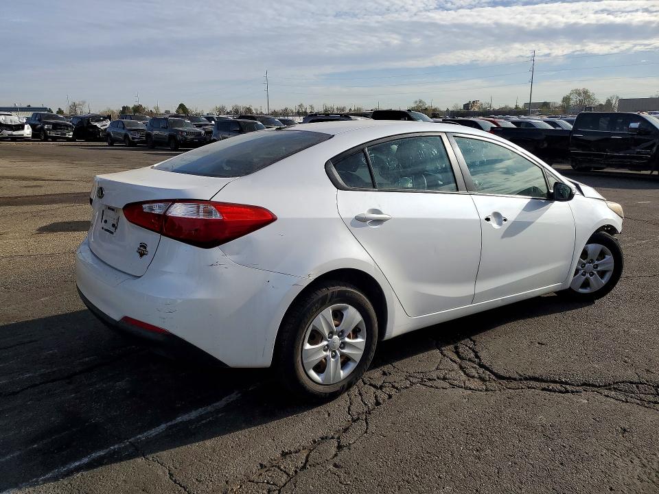 Продажа на аукционе авто 2015 Kia Forte, vin: KNAFX4A60F5382443, номер лота: 47402676